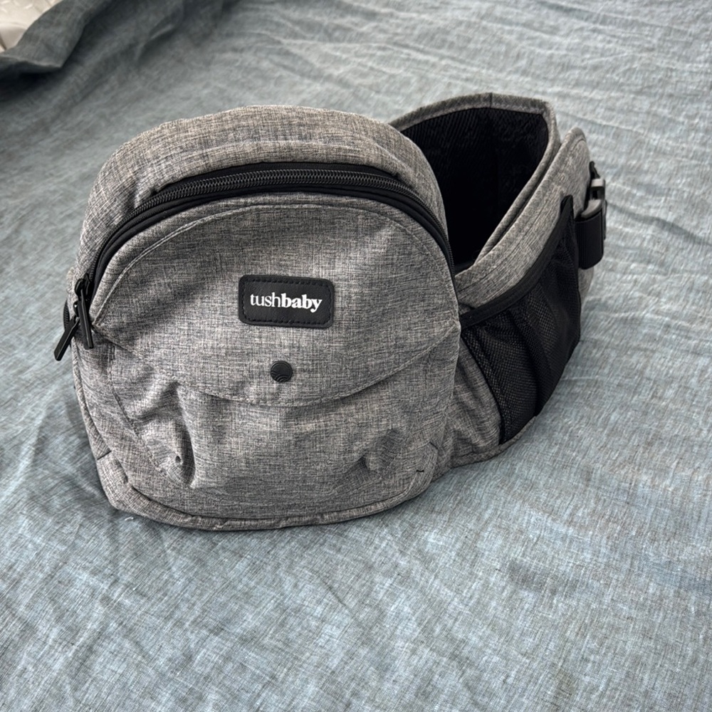 Tush Baby - Strapless baby hip seat
